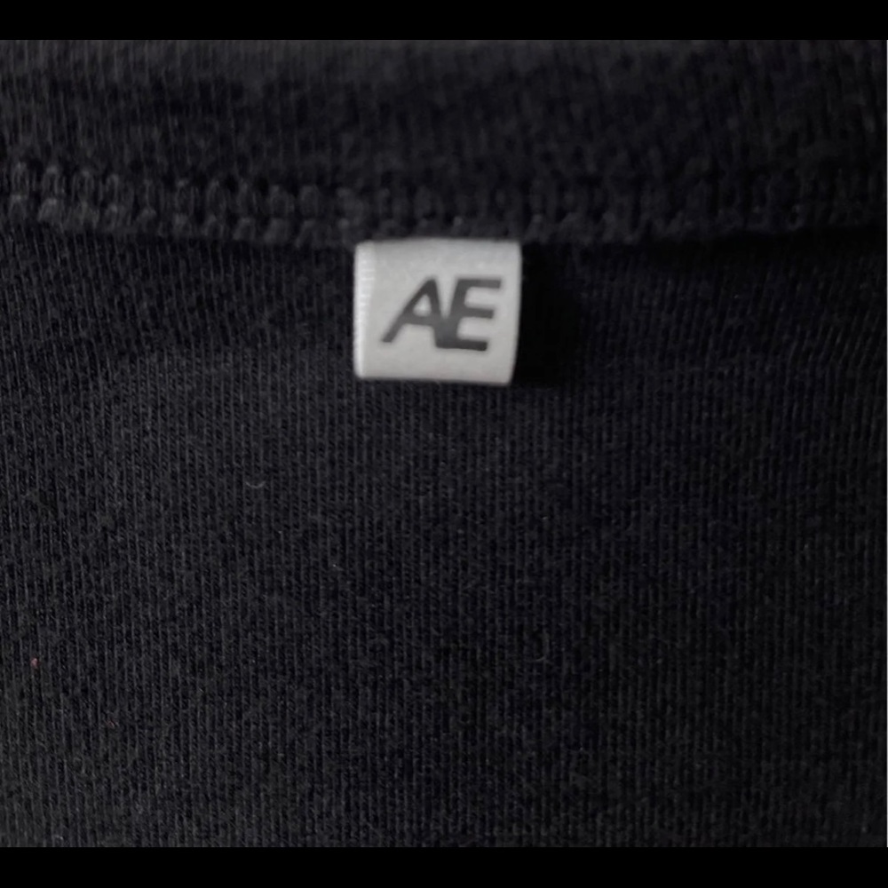 American Eagle Shirt (Size XS) - Picture 8 of 8